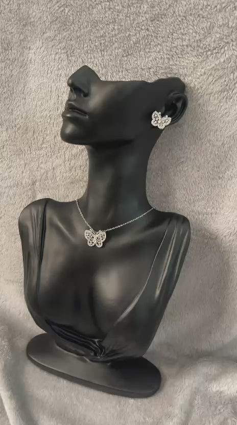 Elegant Butterfly Zircon Set